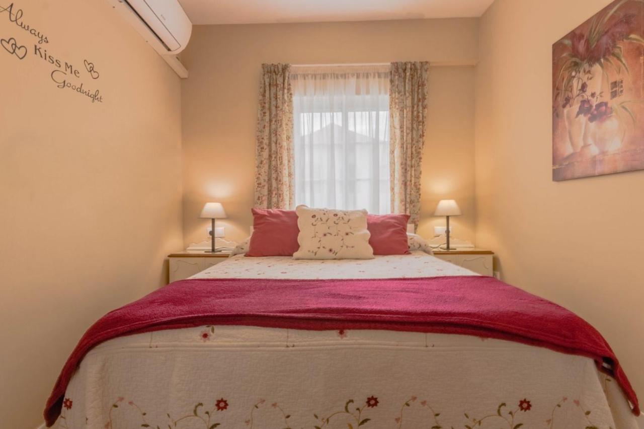 Apartamento Juani Centro Parking Y Wifi Gratis Cordoba Dış mekan fotoğraf
