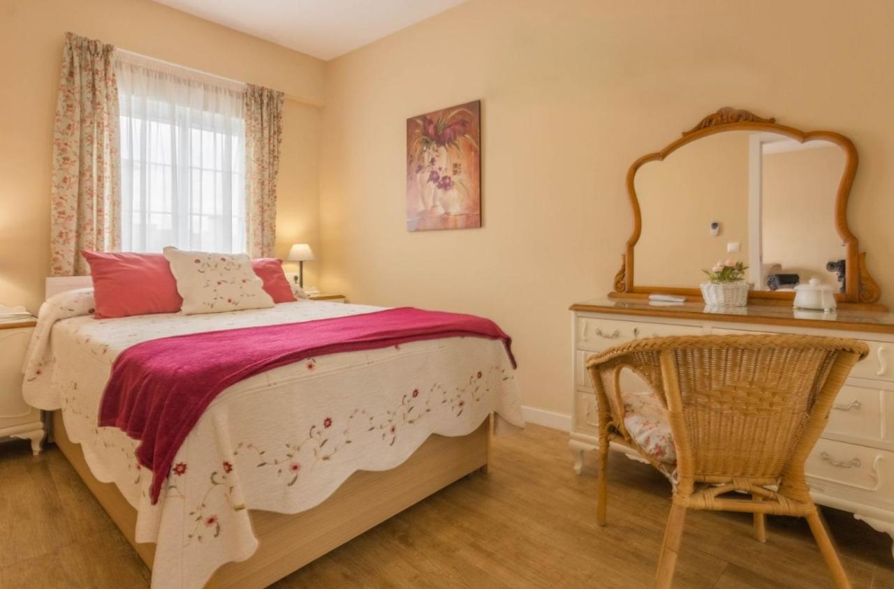 Apartamento Juani Centro Parking Y Wifi Gratis Cordoba Dış mekan fotoğraf